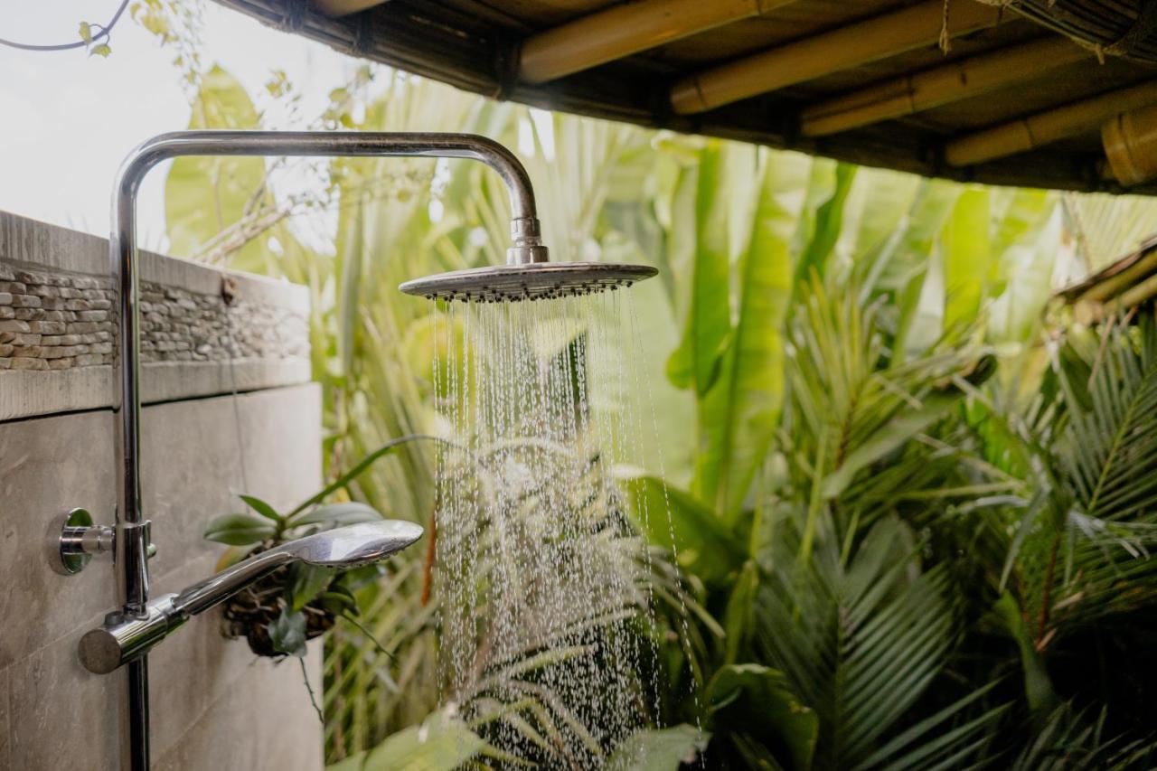 Earthship Ubud Eco Villa Exterior photo